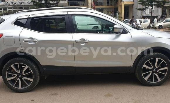 ይግዙ ያገለገለ Nissan Qashqai ብር መኪና በ አዲስ አበባ በ ኢትዮጵያ ይግዙ ያገለገለ Nissan Qashqai ብር መኪና በ አዲስ አበባ በ ኢትዮጵያ