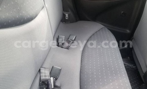 ይግዙ ያገለገለ Toyota Vitz ብር መኪና በ አዲስ አበባ በ ኢትዮጵያ ይግዙ ያገለገለ Toyota Vitz ብር መኪና በ አዲስ አበባ በ ኢትዮጵያ