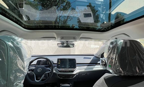 Acheter Occasion Voiture Volkswagen T-Roc Beige à Addis Ababa, Ethiopie Acheter Occasion Voiture Volkswagen T-Roc Beige à Addis Ababa, Ethiopie