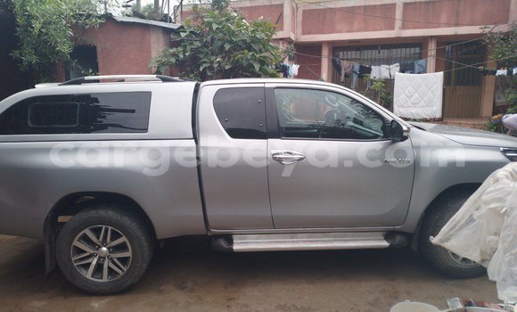 ይግዙ ያገለገለ Toyota Hiluxe Revo Beige መኪና በ አዲስ አበባ በ ኢትዮጵያ ይግዙ ያገለገለ Toyota Hiluxe Revo Beige መኪና በ አዲስ አበባ በ ኢትዮጵያ