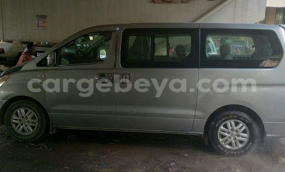 Buy Used Hyundai Grand Starex Silver Car in Addis–Ababa in Ethiopia