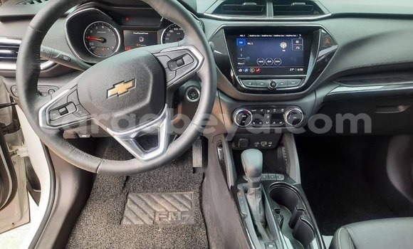 Acheter Occasion Voiture Chevrolet TrailBlazer Blanc à Addis Ababa, Ethiopie Acheter Occasion Voiture Chevrolet TrailBlazer Blanc à Addis Ababa, Ethiopie