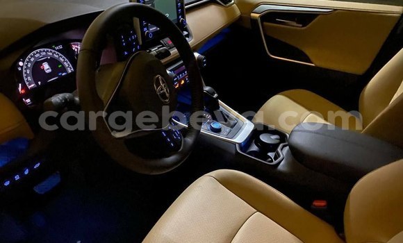 Acheter Occasion Voiture Toyota RAV4 Beige à Addis Ababa, Ethiopie Acheter Occasion Voiture Toyota RAV4 Beige à Addis Ababa, Ethiopie