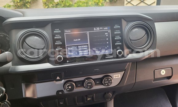 Acheter Occasion Voiture Toyota Tacoma Blanc à Addis Ababa, Ethiopie Acheter Occasion Voiture Toyota Tacoma Blanc à Addis Ababa, Ethiopie