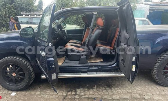 Acheter Occasion Voiture GMC Sierra Bleu à Addis Ababa, Ethiopie Acheter Occasion Voiture GMC Sierra Bleu à Addis Ababa, Ethiopie