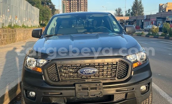 Oofamaa Ford Ranger (North America) Beige Makiinaa iti Addis–Ababa keessatti Ethiopia keessatti