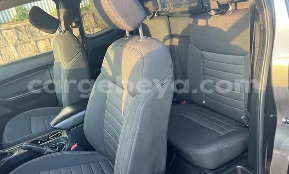 Acheter Occasion Voiture Ford Ranger (North America) Beige à Addis Ababa, Ethiopie Acheter Occasion Voiture Ford Ranger (North America) Beige à Addis Ababa, Ethiopie