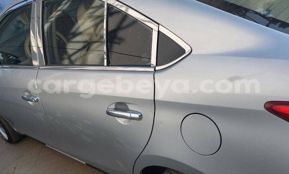 Acheter Occasion Voiture Toyota Yaris Gris à Addis Ababa, Ethiopie Acheter Occasion Voiture Toyota Yaris Gris à Addis Ababa, Ethiopie