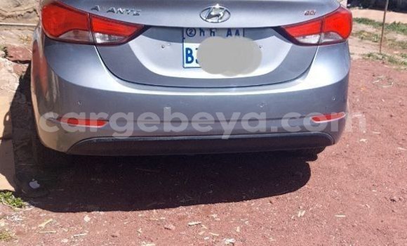 ይግዙ ያገለገለ Hyundai Avante ብር መኪና በ አዲስ አበባ በ ኢትዮጵያ ይግዙ ያገለገለ Hyundai Avante ብር መኪና በ አዲስ አበባ በ ኢትዮጵያ