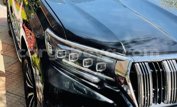 Acheter Occasion Voiture Toyota Land Cruiser Prado Noir à Addis Ababa, Ethiopie Acheter Occasion Voiture Toyota Land Cruiser Prado Noir à Addis Ababa, Ethiopie