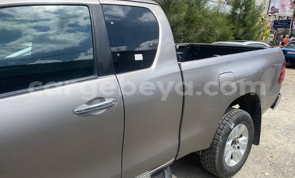 Acheter Occasion Voiture Toyota REVO CAB Z-EDITION Gris à Addis Ababa, Ethiopie