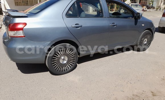 Acheter Occasion Voiture Toyota Yaris Beige à Addis Ababa, Ethiopie Acheter Occasion Voiture Toyota Yaris Beige à Addis Ababa, Ethiopie