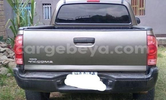 Acheter Occasion Voiture Toyota Tacoma Beige à Addis Ababa, Ethiopie Acheter Occasion Voiture Toyota Tacoma Beige à Addis Ababa, Ethiopie