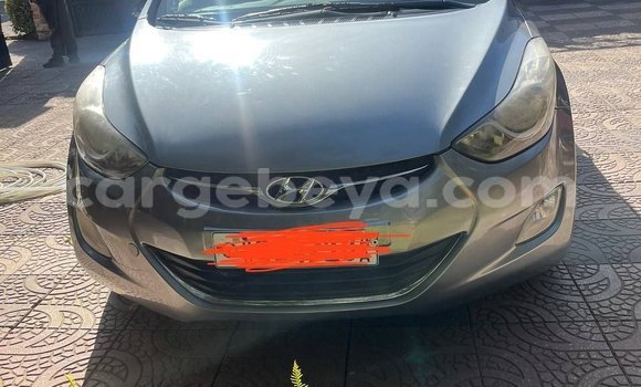 Acheter Occasion Voiture Hyundai Avante Beige à Addis Ababa, Ethiopie Acheter Occasion Voiture Hyundai Avante Beige à Addis Ababa, Ethiopie