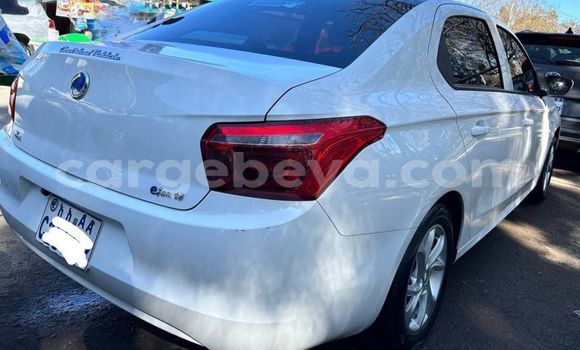 Acheter Occasion Voiture E-Car GD04B Blanc à Addis Ababa, Ethiopie Acheter Occasion Voiture E-Car GD04B Blanc à Addis Ababa, Ethiopie