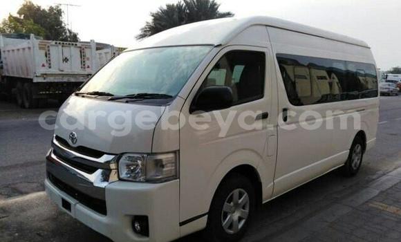 Buy Used Toyota Hiace White Car in Addis–Ababa in Ethiopia Buy Used Toyota Hiace White Car in Addis–Ababa in Ethiopia