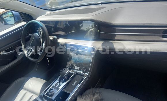 Acheter Neuf Voiture Chery Windcloud (A11) Bleu à Addis Ababa, Ethiopie Acheter Neuf Voiture Chery Windcloud (A11) Bleu à Addis Ababa, Ethiopie