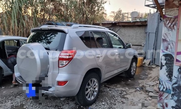 Buy Used Toyota RAV4 Silver Car in Addis–Ababa in Ethiopia Buy Used Toyota RAV4 Silver Car in Addis–Ababa in Ethiopia