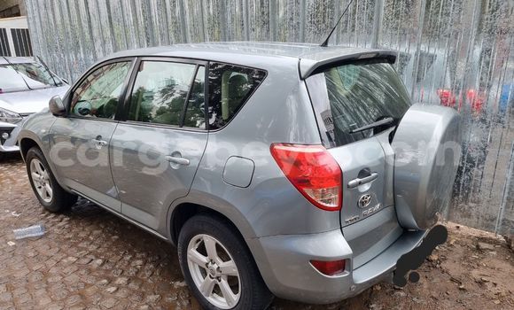 Acheter Occasion Voiture Toyota RAV4 Gris à Addis Ababa, Ethiopie Acheter Occasion Voiture Toyota RAV4 Gris à Addis Ababa, Ethiopie