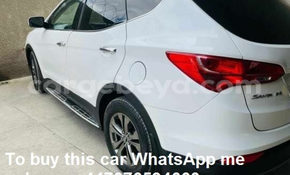 Buy Used Hyundai Santa Fe White Car in Addis–Ababa in Ethiopia