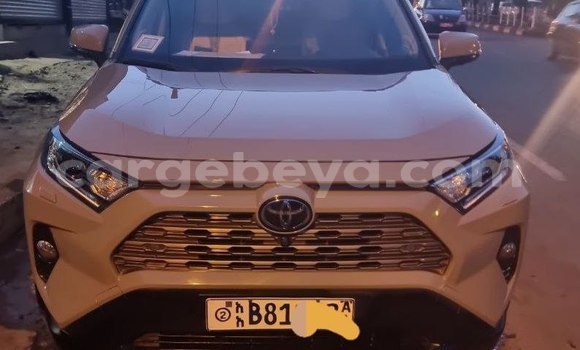 Buy Used Toyota RAV4 Blue Car in Addis–Ababa in Ethiopia Buy Used Toyota RAV4 Blue Car in Addis–Ababa in Ethiopia