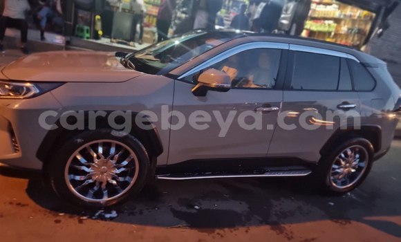 Buy Used Toyota RAV4 Blue Car in Addis–Ababa in Ethiopia Buy Used Toyota RAV4 Blue Car in Addis–Ababa in Ethiopia