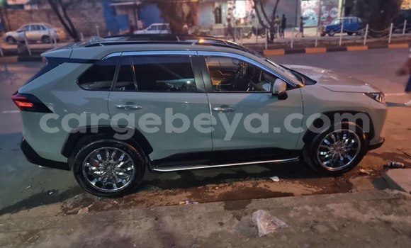 Buy Used Toyota RAV4 Blue Car in Addis–Ababa in Ethiopia Buy Used Toyota RAV4 Blue Car in Addis–Ababa in Ethiopia
