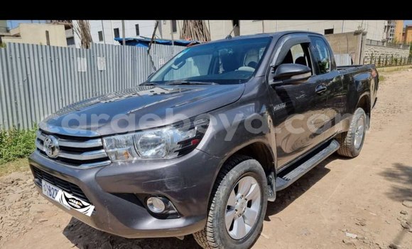 Buy Used Toyota Hiluxe Revo Black Car in Addis–Ababa in Ethiopia Buy Used Toyota Hiluxe Revo Black Car in Addis–Ababa in Ethiopia