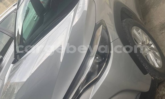 Buy Used Toyota Corolla Cross Beige Car in Addis–Ababa in Ethiopia