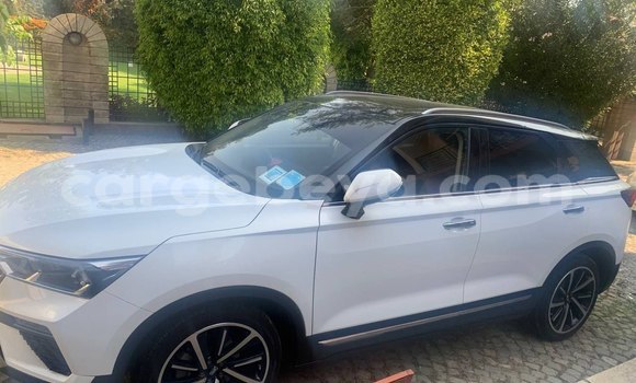 Acheter Occasion Voiture FAW Besturn B70 Blanc à Addis Ababa, Ethiopie Acheter Occasion Voiture FAW Besturn B70 Blanc à Addis Ababa, Ethiopie