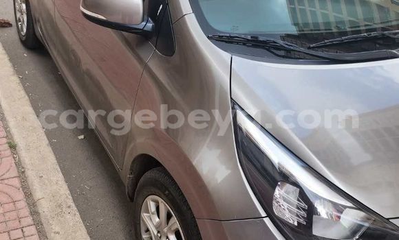 Acheter Occasion Voiture Kia Picanto Beige à Addis Ababa, Ethiopie Acheter Occasion Voiture Kia Picanto Beige à Addis Ababa, Ethiopie