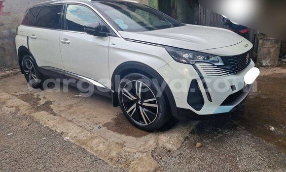Acheter Occasion Voiture Peugeot 5008 Blanc à Addis Ababa, Ethiopie Acheter Occasion Voiture Peugeot 5008 Blanc à Addis Ababa, Ethiopie
