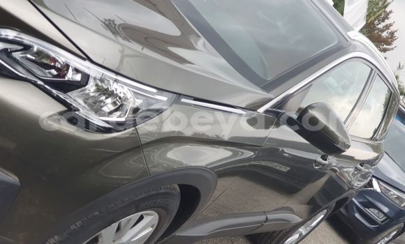 Acheter Occasion Voiture Peugeot 5008 Beige à Addis Ababa, Ethiopie Acheter Occasion Voiture Peugeot 5008 Beige à Addis Ababa, Ethiopie