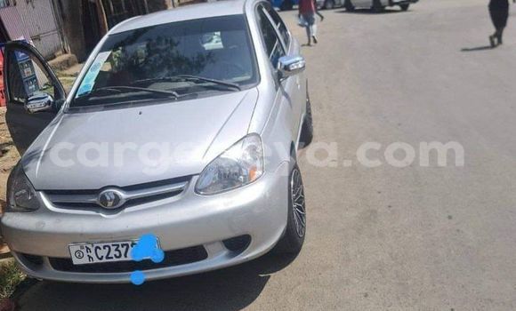 ይግዙ ያገለገለ Toyota Platz ብር መኪና በ አዲስ አበባ በ ኢትዮጵያ ይግዙ ያገለገለ Toyota Platz ብር መኪና በ አዲስ አበባ በ ኢትዮጵያ
