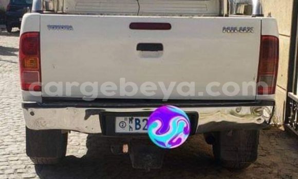 ይግዙ ያገለገለ Toyota Hilux ነጭ መኪና በ አዲስ አበባ በ ኢትዮጵያ ይግዙ ያገለገለ Toyota Hilux ነጭ መኪና በ አዲስ አበባ በ ኢትዮጵያ