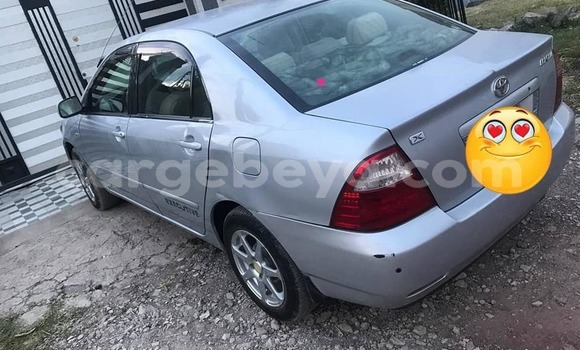 Oofamaa Toyota Corolla Silver Makiinaa iti Addis–Ababa keessatti Ethiopia keessatti Oofamaa Toyota Corolla Silver Makiinaa iti Addis–Ababa keessatti Ethiopia keessatti