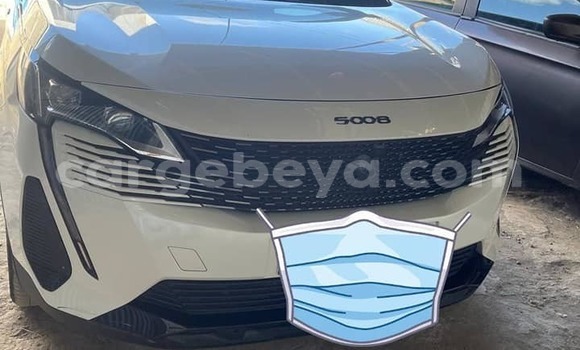 ይግዙ ያገለገለ Peugeot 5008 ነጭ መኪና በ አዲስ አበባ በ ኢትዮጵያ ይግዙ ያገለገለ Peugeot 5008 ነጭ መኪና በ አዲስ አበባ በ ኢትዮጵያ