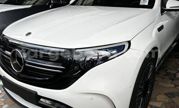 Acheter Neuf Voiture Mercedes-Benz E–Class Blanc à Addis Ababa, Ethiopie Acheter Neuf Voiture Mercedes-Benz E–Class Blanc à Addis Ababa, Ethiopie