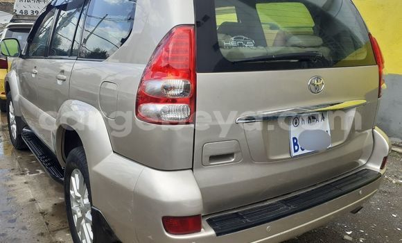 Acheter Occasion Voiture Toyota Land Cruiser Prado Autre à Addis Ababa, Ethiopie Acheter Occasion Voiture Toyota Land Cruiser Prado Autre à Addis Ababa, Ethiopie