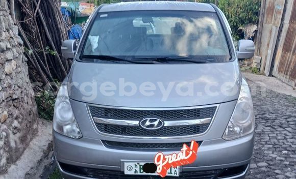 ይግዙ ያገለገለ Hyundai Starex ብር መኪና በ አዲስ አበባ በ ኢትዮጵያ ይግዙ ያገለገለ Hyundai Starex ብር መኪና በ አዲስ አበባ በ ኢትዮጵያ