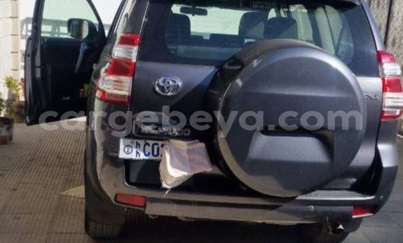 Acheter Occasion Voiture Toyota Land Cruiser Prado Beige à Addis Ababa, Ethiopie Acheter Occasion Voiture Toyota Land Cruiser Prado Beige à Addis Ababa, Ethiopie