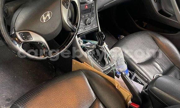 Acheter Occasion Voiture Hyundai Avante Gris à Addis Ababa, Ethiopie Acheter Occasion Voiture Hyundai Avante Gris à Addis Ababa, Ethiopie