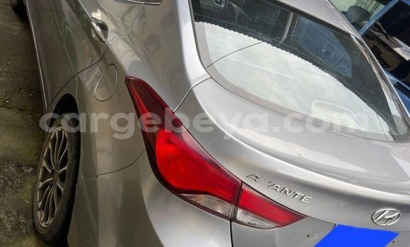 Acheter Occasion Voiture Hyundai Avante Gris à Addis Ababa, Ethiopie Acheter Occasion Voiture Hyundai Avante Gris à Addis Ababa, Ethiopie