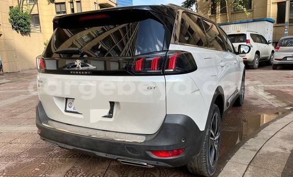 Acheter Occasion Voiture Peugeot 5008 Blanc à Addis Ababa, Ethiopie Acheter Occasion Voiture Peugeot 5008 Blanc à Addis Ababa, Ethiopie