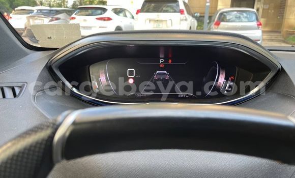 Acheter Occasion Voiture Peugeot 5008 Blanc à Addis Ababa, Ethiopie Acheter Occasion Voiture Peugeot 5008 Blanc à Addis Ababa, Ethiopie