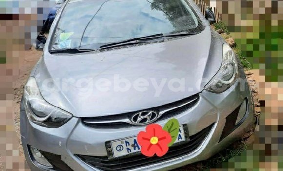 Acheter Occasion Voiture Hyundai Avante Beige à Addis Ababa, Ethiopie Acheter Occasion Voiture Hyundai Avante Beige à Addis Ababa, Ethiopie