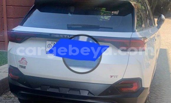 Acheter Occasion Voiture FAW Besturn B70 Blanc à Addis Ababa, Ethiopie Acheter Occasion Voiture FAW Besturn B70 Blanc à Addis Ababa, Ethiopie