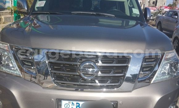 Acheter Occasion Voiture Nissan Patrol Gris à Addis Ababa, Ethiopie Acheter Occasion Voiture Nissan Patrol Gris à Addis Ababa, Ethiopie