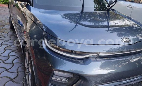 Acheter Neuf Voiture Kia Soul Beige à Addis Ababa, Ethiopie Acheter Neuf Voiture Kia Soul Beige à Addis Ababa, Ethiopie