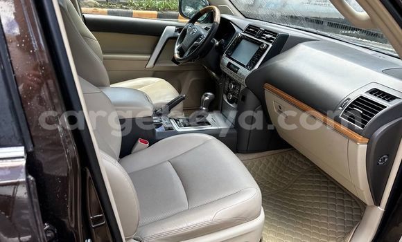 Acheter Occasion Voiture Toyota Land Cruiser Prado Noir à Addis Ababa, Ethiopie Acheter Occasion Voiture Toyota Land Cruiser Prado Noir à Addis Ababa, Ethiopie